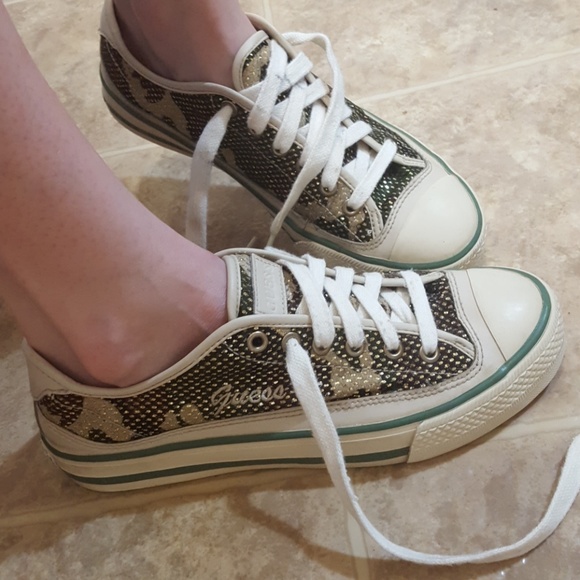 guess converse shoes